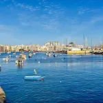 Seaview Balcony In * Gzira