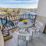 Seaview Balcony In Gzira
