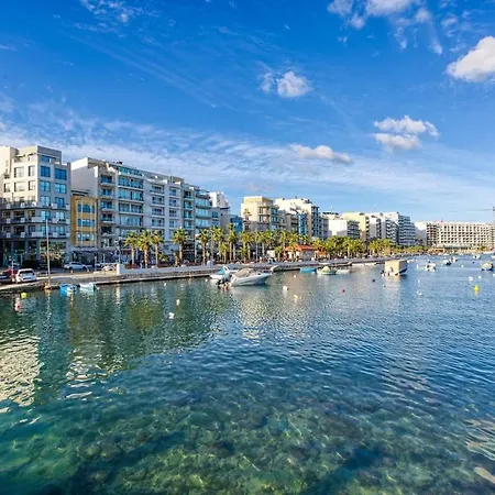 Seaview Balcony In Gzira