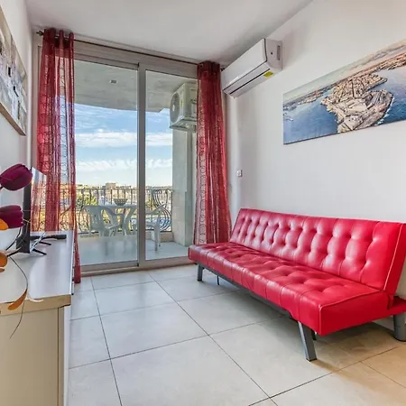 Seaview Balcony In Appartement Gzira