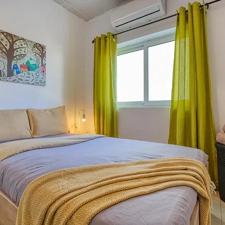 Seaview Balcony In * Gzira