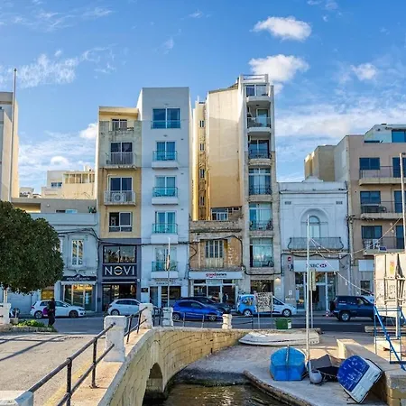 Seaview Balcony In Gzira