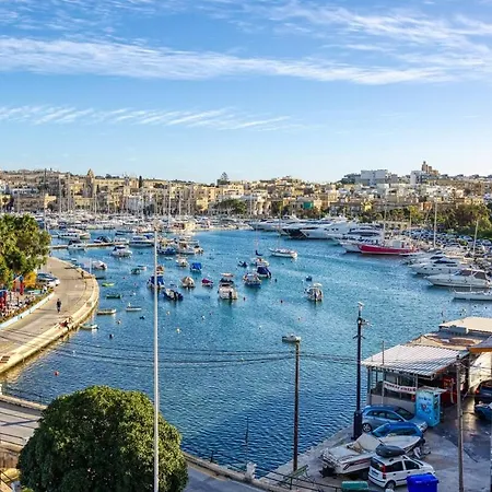 Apartment Seaview Balcony In *