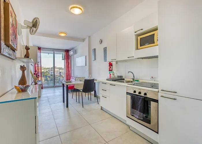 Seaview Balcony In Apartman