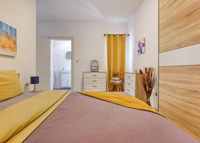 Seaview Balcony In Apartman Gżira