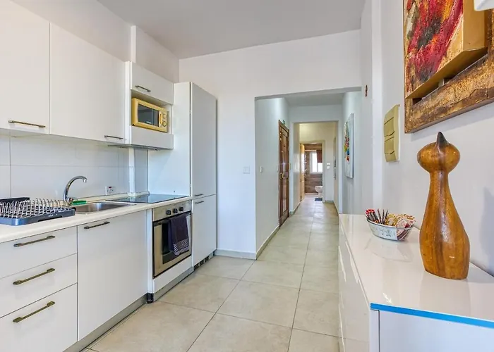 Seaview Balcony In * Gżira