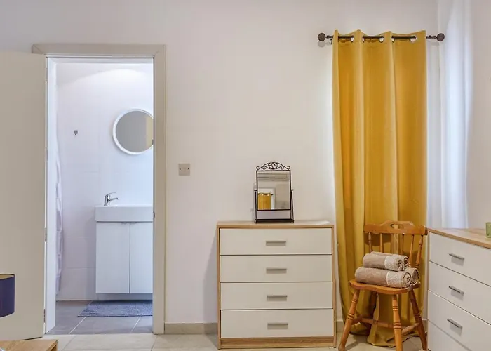 Seaview Balcony In *