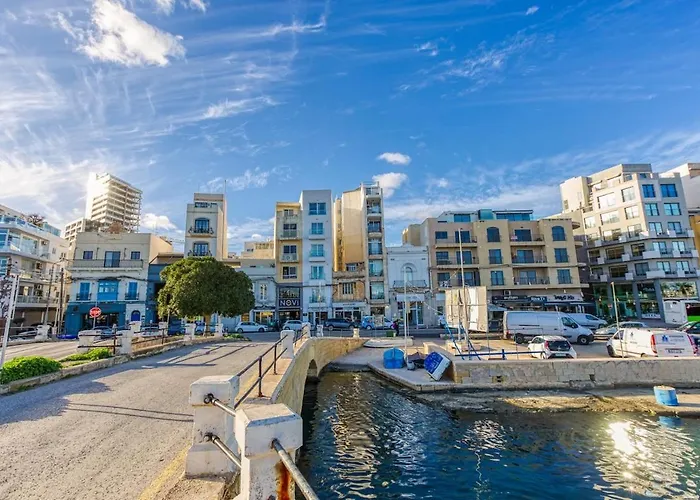 Seaview Balcony In Apartman Gżira